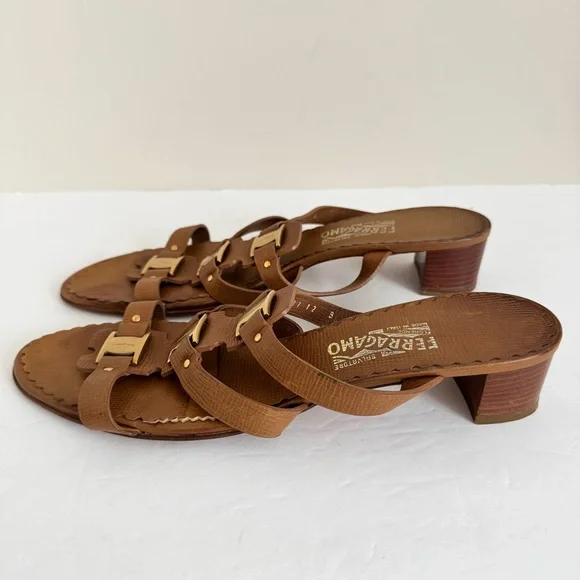 Salvatore Ferragamo Amatrice slide Leather Logo Buckle Block Heel Sandals 12 - Picture 3 of 15
